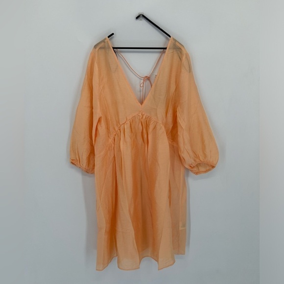 H&M V Neck Puff Sleeve Open Back Babydoll Mini Dress In Light Apricot - Picture 3 of 8